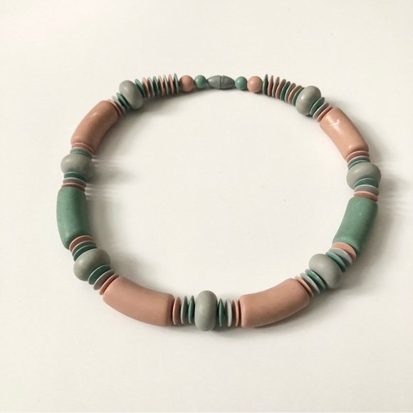Pastel Necklace - Picture 2 of 7